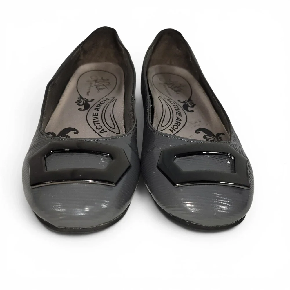 LifeStride Ballet Flats Women Size‎ 6 Gray Buckle Slip On Comfort Active Arch